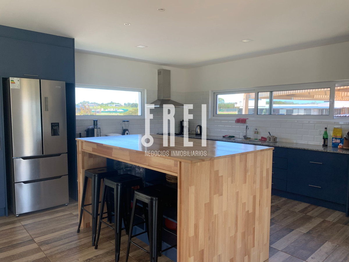Casa ID.23 - Moderna casa en El Quijote en venta y alquiler