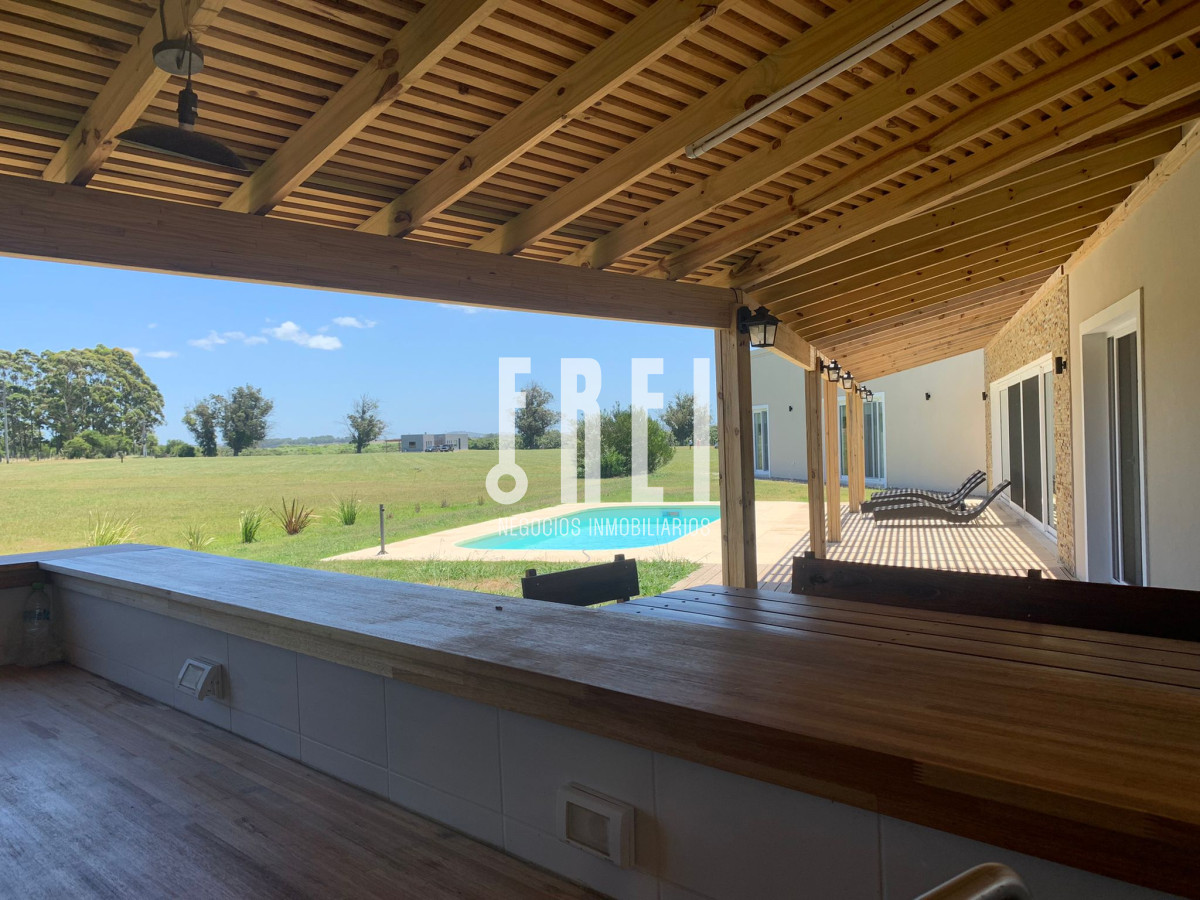 Casa ID.23 - Moderna casa en El Quijote en venta y alquiler