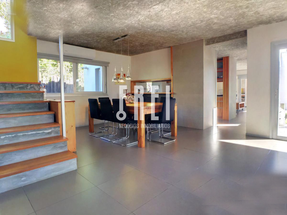 Casa ID.29 - Casa en Barrio Privado 4 dormitorios con piscina