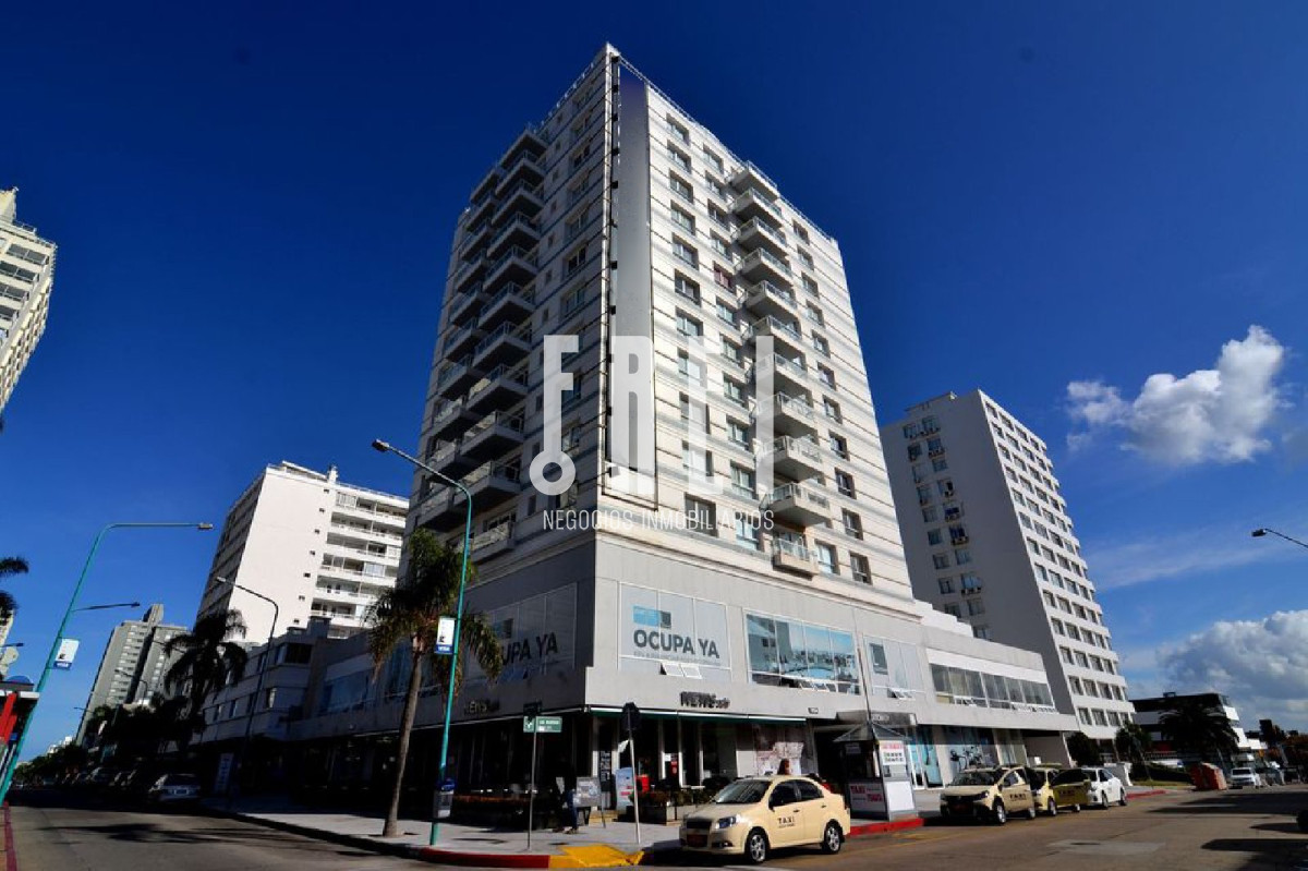 Apartamento ID.33 - Excelente oportunidad en la Península con vistas al mar