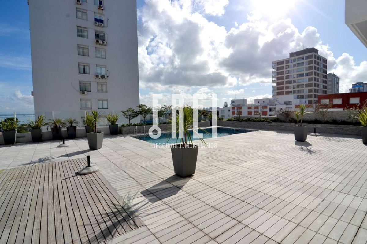 Apartamento ID.33 - Excelente oportunidad en la Península con vistas al mar