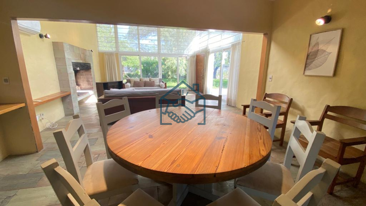 Casa ID.740/Casa-en-venta-y-alquiler-anual,-en-Mansa. - Casa en venta y alquiler anual, en Mansa.
