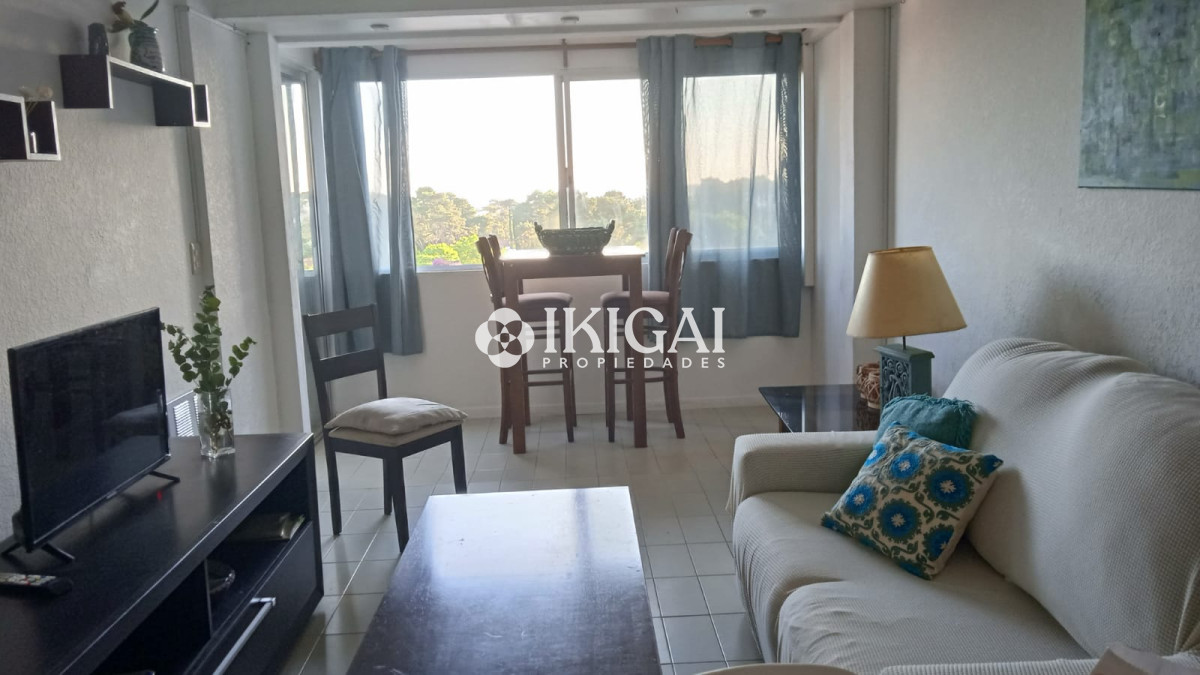 Apartamento ID.500 - Còmodo apartamento en alquiler 