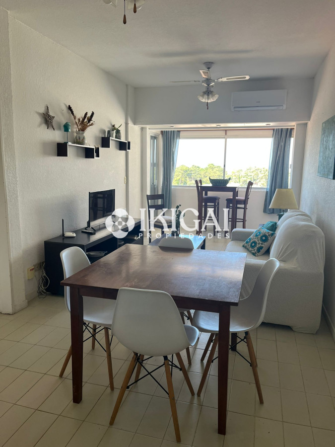 Apartamento ID.500 - Còmodo apartamento en alquiler 