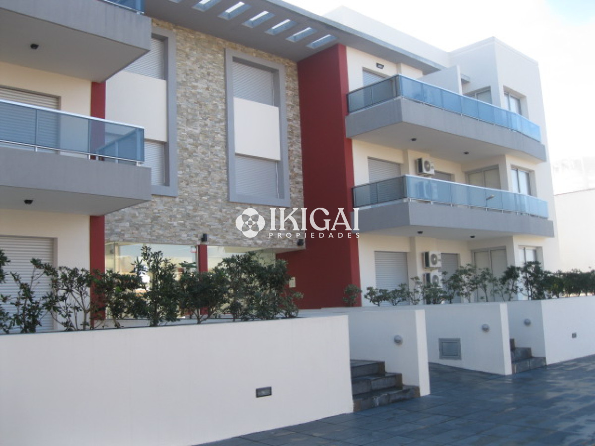 Apartamento ID.298 - Apartamento en Península 1 dormitorio con garage
