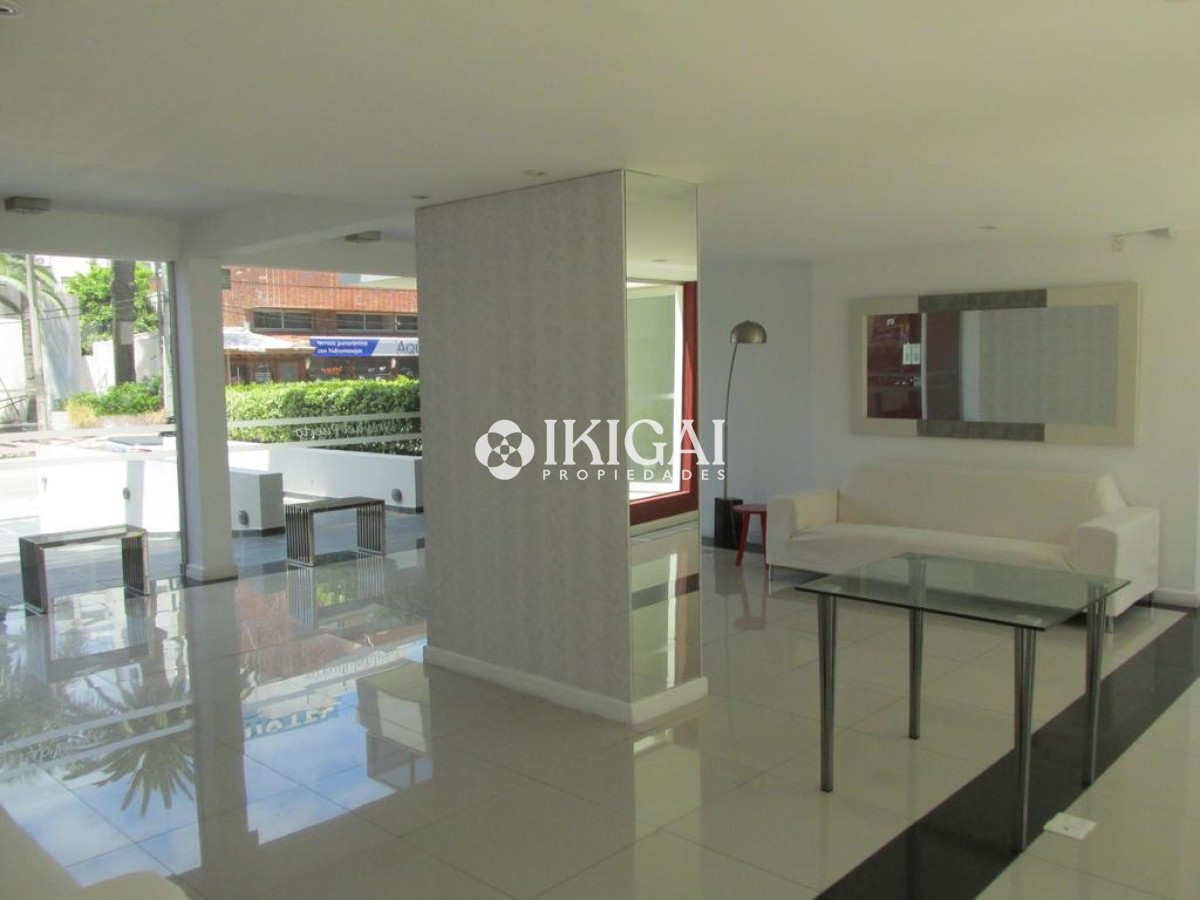 Apartamento ID.298 - Apartamento en Península 1 dormitorio con garage