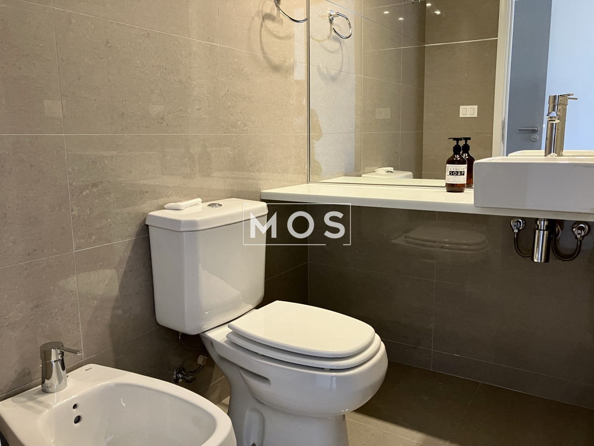 Apartamento ID.2539 - Apartamento en venta a metros de playa Mansa amueblado a estrenar.