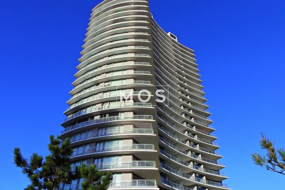 Apartamento ID.2539 - Apartamento en venta a metros de playa Mansa amueblado a estrenar.