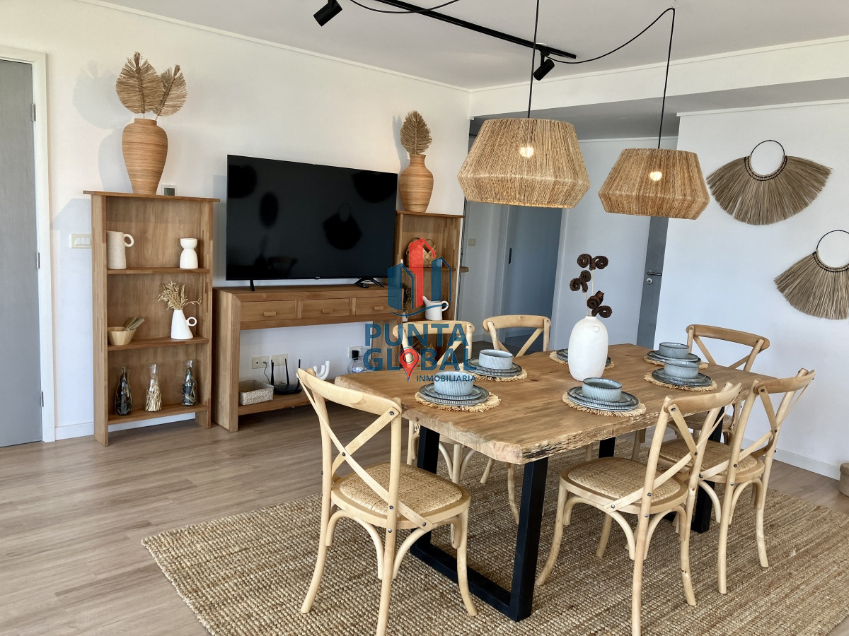Apartamento ID.218 - Apartamento en venta a metros de playa Mansa amueblado a estrenar.