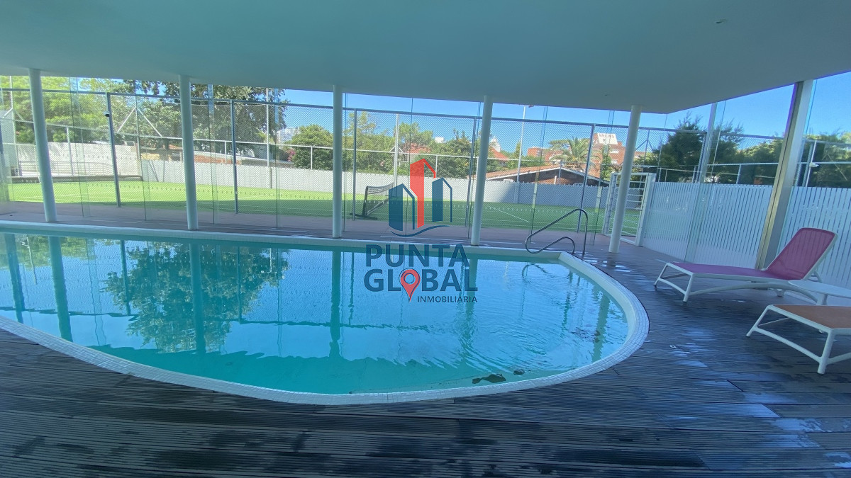 Apartamento ID.218 - Apartamento en venta a metros de playa Mansa amueblado a estrenar.