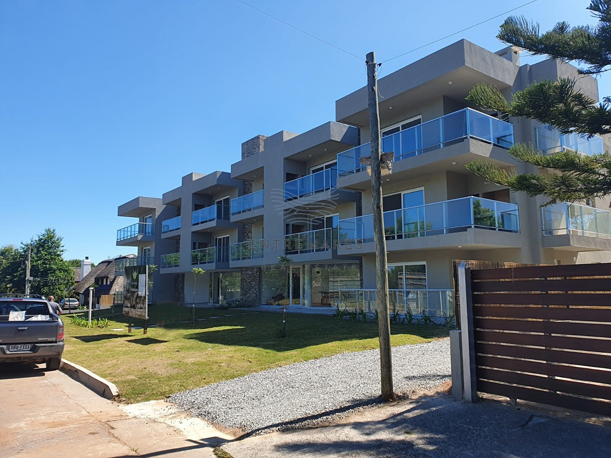 Apartamento ID.249 - Apartamento a estrenar en la Mansa, 2 dormitorios con parrillero propio