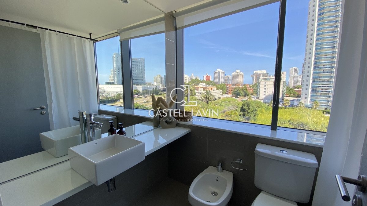 Apartamento ID.269 - Venta Apartamento 3 Dormitorios a metros de Playa Mansa Punta del Este