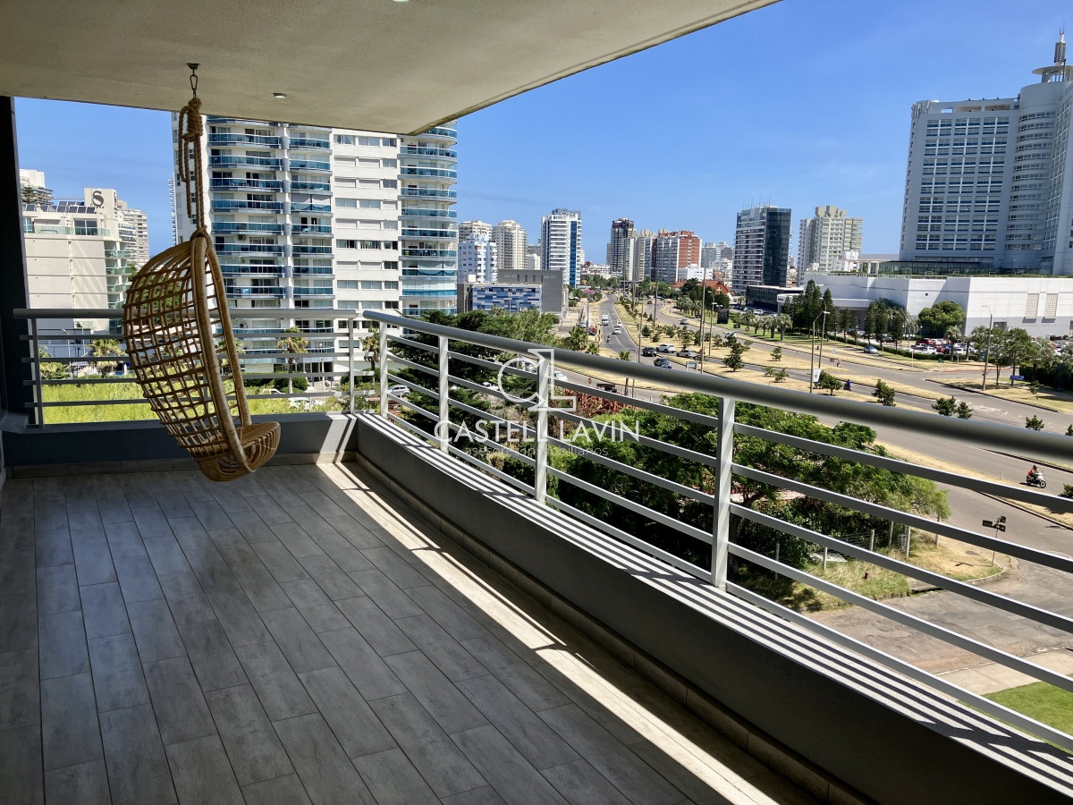 Apartamento ID.269 - Venta Apartamento 3 Dormitorios a metros de Playa Mansa Punta del Este