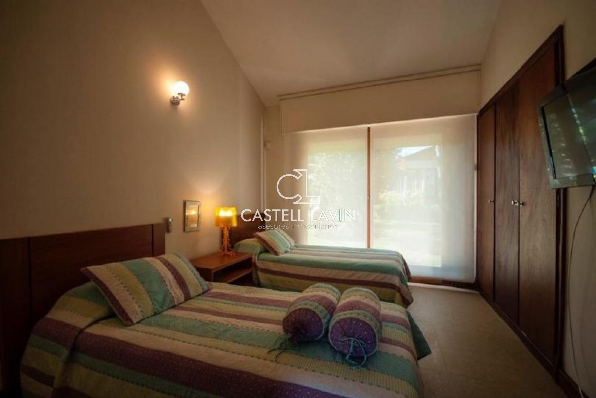 Casa ID.108 - Excelente casa a 100 mts de Playa Mansa