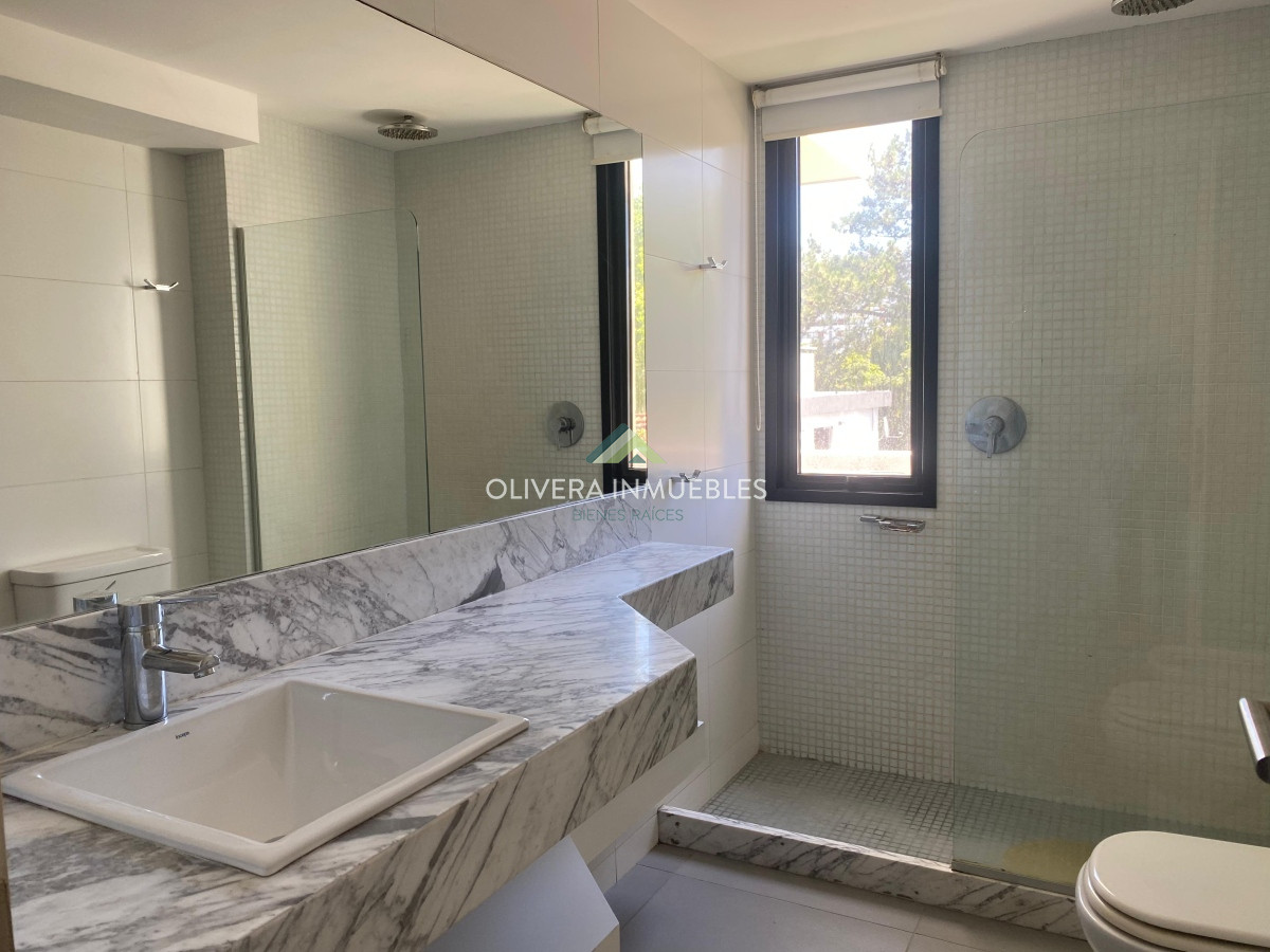 Apartamento ID.10935 - Apartamento en Brava 1 dormitorio con terraza