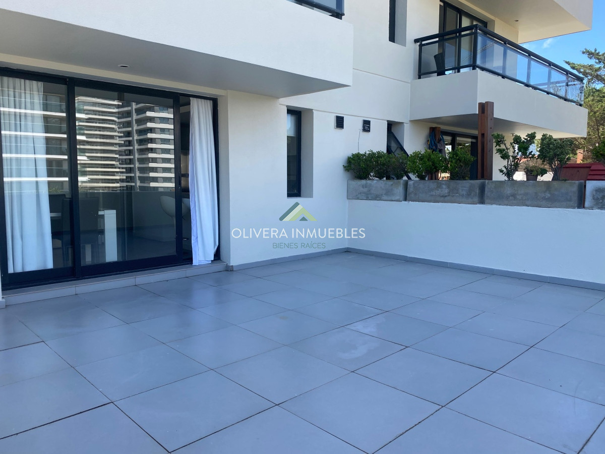 Apartamento ID.10935 - Apartamento en Brava 1 dormitorio con terraza