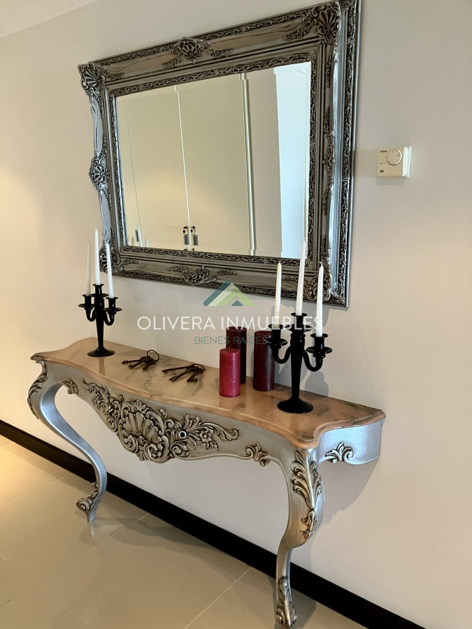 Apartamento ID.11039 - Apartamento en Brava 3 dormitorios con terraza y 2 cocheras
