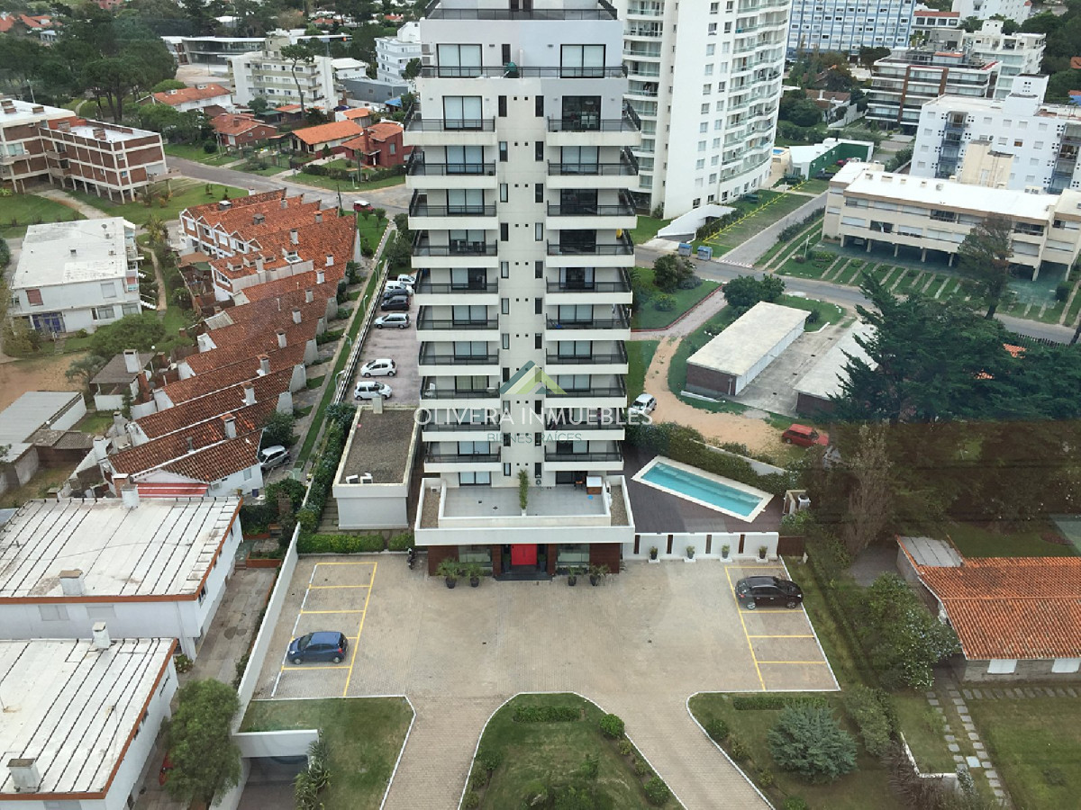 Apartamento ID.10935 - Apartamento en Brava 1 dormitorio con terraza