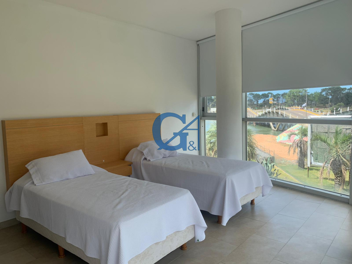 Apartamento ID.15693 - Apartamento en La Barra 3 dormitorios 2 baños