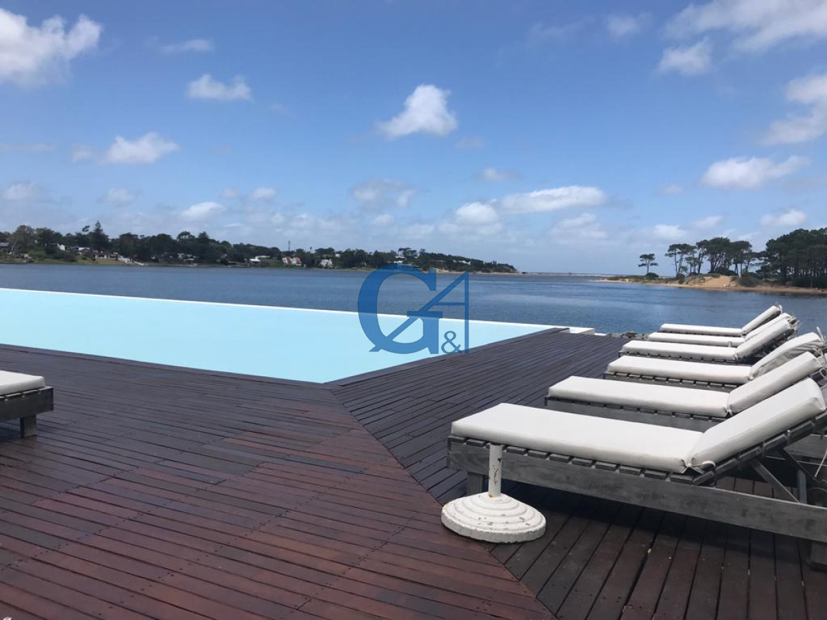 Apartamento ID.15693 - Apartamento en La Barra 3 dormitorios 2 baños