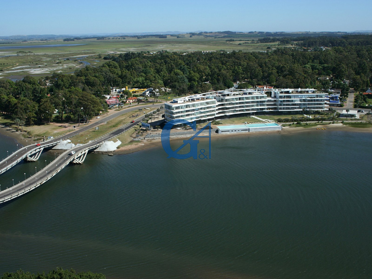 Apartamento ID.15693 - Apartamento en La Barra 3 dormitorios 2 baños