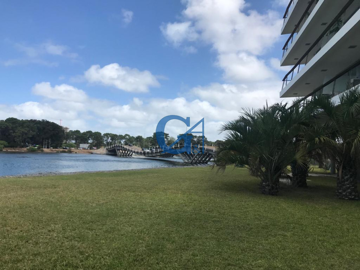 Apartamento ID.15693 - Apartamento en La Barra 3 dormitorios 2 baños