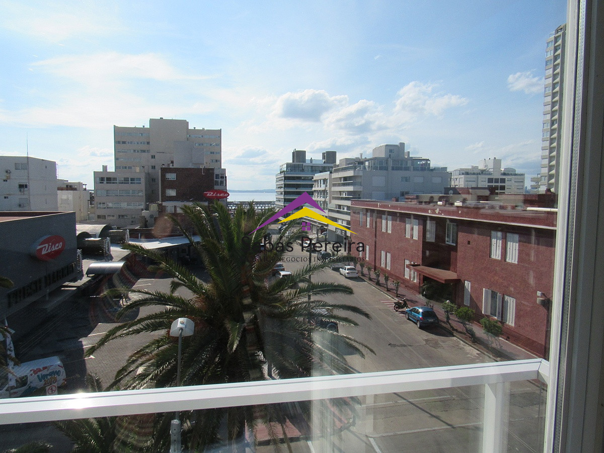 Apartamento ID.40863 - Muy buena construcción!