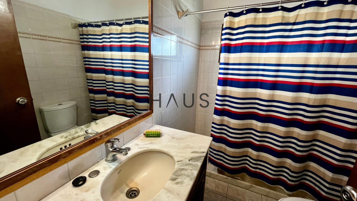 Casa ID.243 -  Tu Refugio en Pinares: Elegancia y Comodidad en Punta del Este