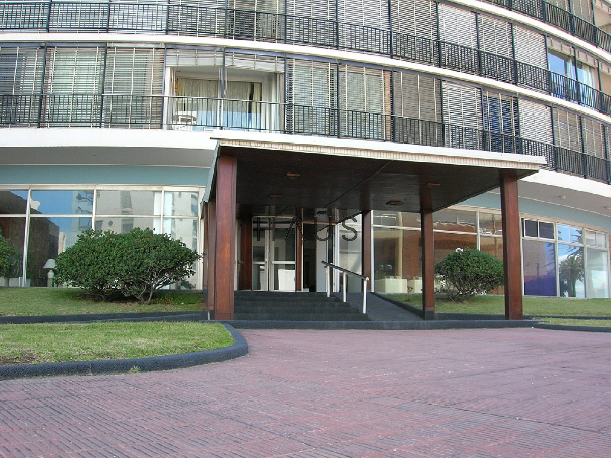 Apartamento ID.785 - En península,a metros del mar,zona puerto.Imperdible