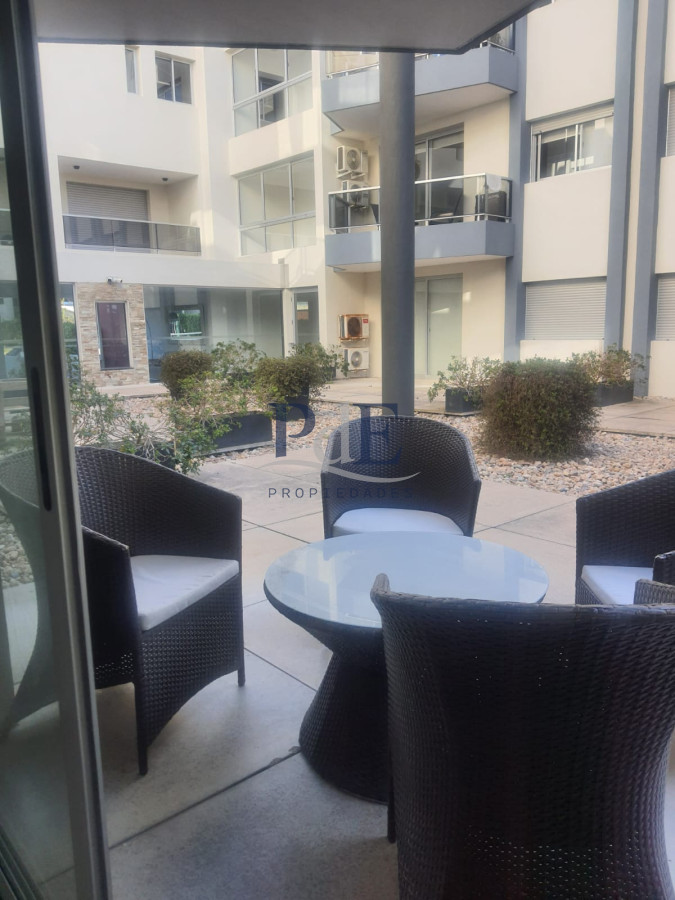 Apartamento en Peninsula a 200 mts del Puerto  - Imagen 11