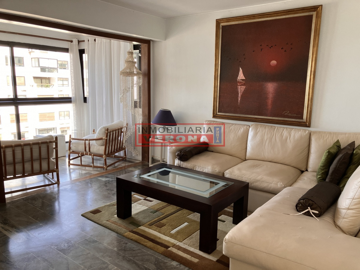 Brava - GoPunta - Portal Inmobiliario de Punta del Este - Maldonado