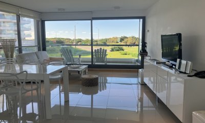 Oportunidad de apartamento en 3 suite frente al Mar.