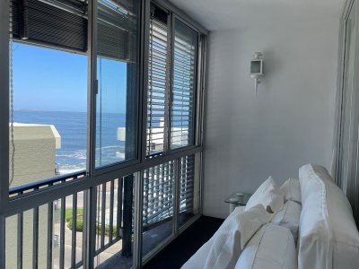 Apartamento en Peninsula con servicios