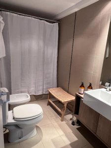 Apartamento con servicios en Peninsula - FAR40589A