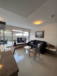 Apartamento con servicios en Peninsula - FAR40589A