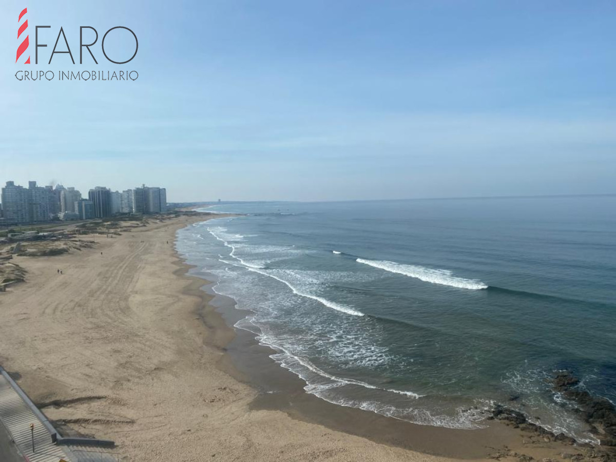 Apartamento en Punta del Este, Península - FAR40384A