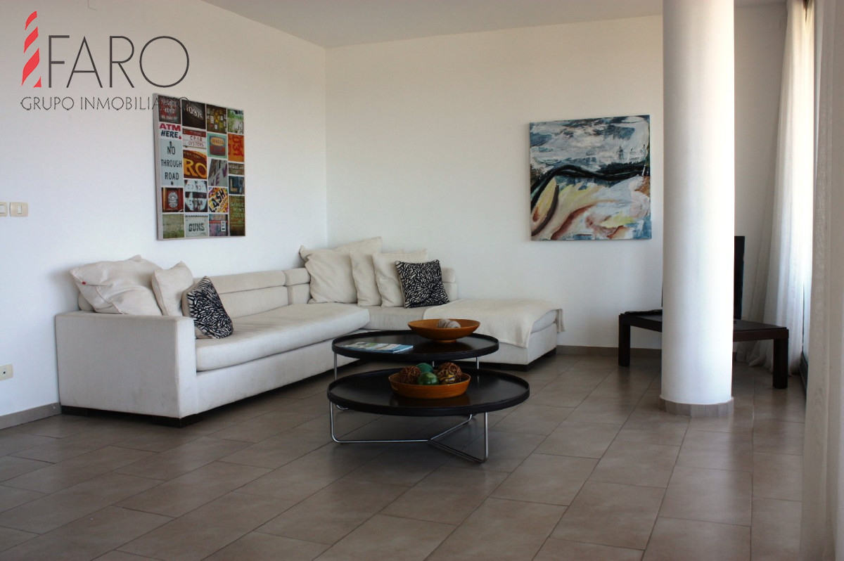 Apartamento en La Barra 3 dormitorios con terraza y cocheras - FAR36146A