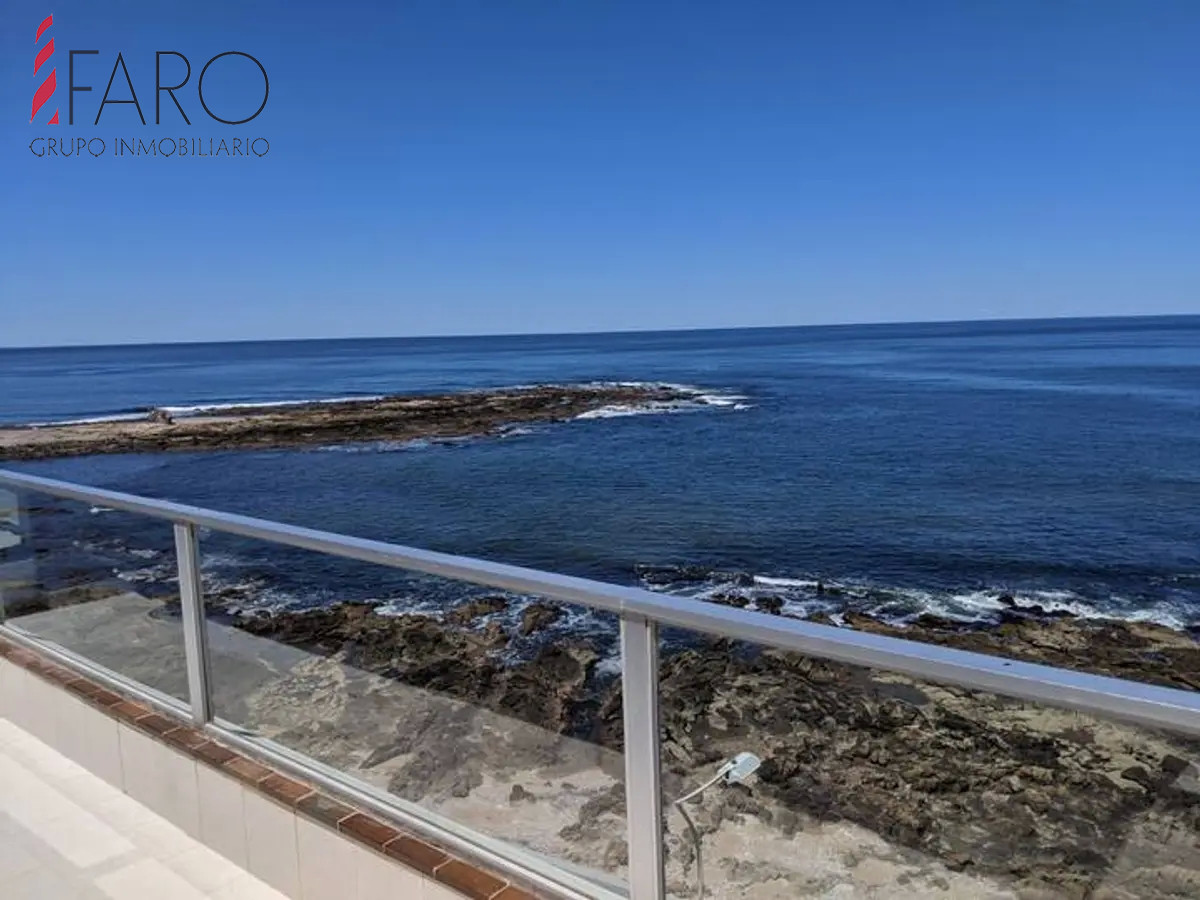¡Ven a disfrutar de la vida en la hermosa Punta del Este!  - FAR40249A