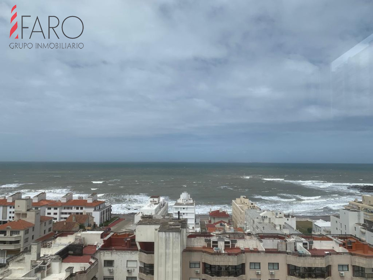 Apartamento en Punta del Este, Península - FAR39519A