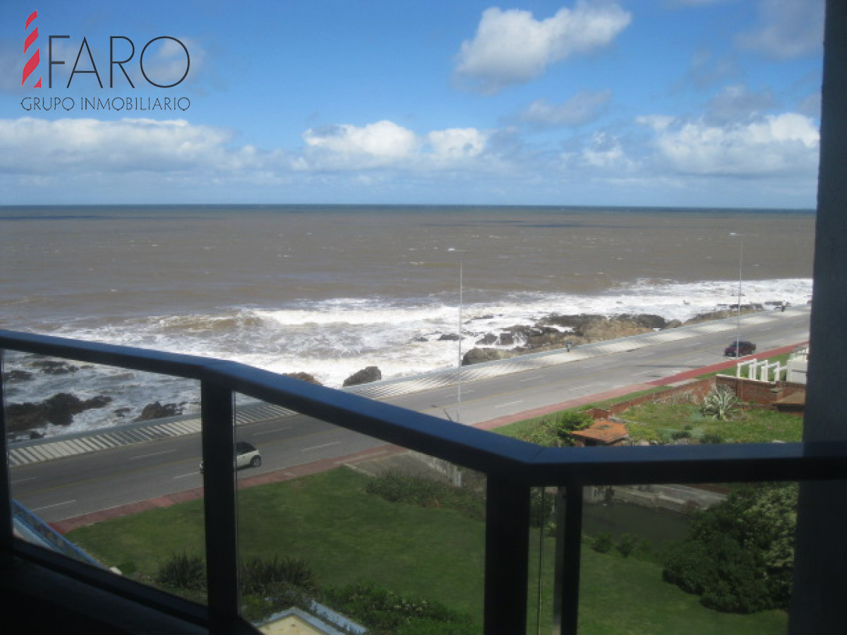 Apartamento Penthouse en la Península 2 dormitorios con terraza y garage - FAR32585A