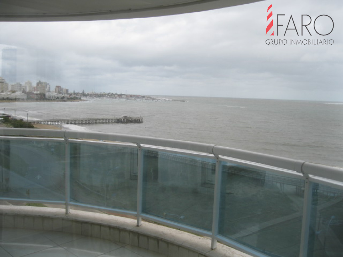 Apartamento en la Mansa 3 dormitorios y dependencia - FAR33424A