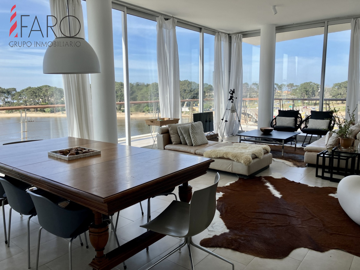 Pent House en La Barra 3 dormitorios con piscina - FAR32877A