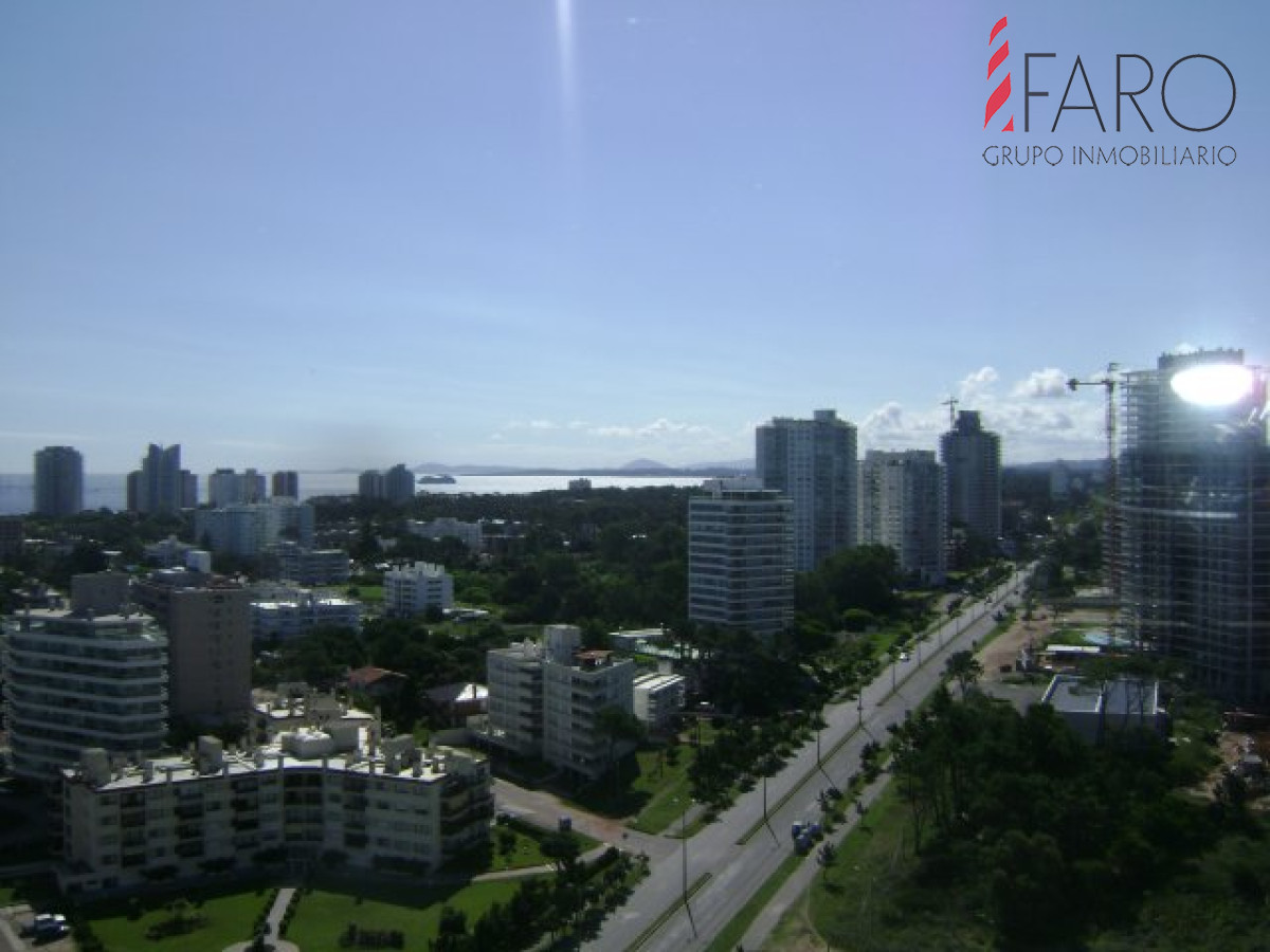 Brava - GoPunta - Portal Inmobiliario de Punta del Este - Maldonado