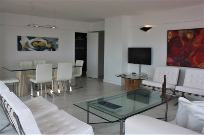 Oportunidad en Península en Venta 2 dormitorios 2 baños