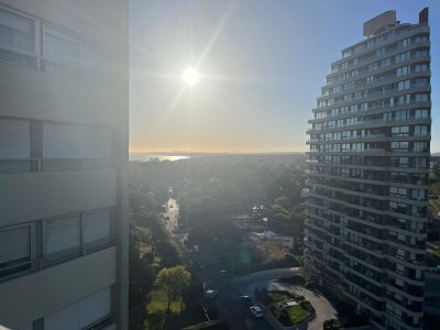 Apartamento en venta totalmente reciclado ideal para vivir.