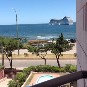 Oportunidad en primera linea de Playa Mansa 