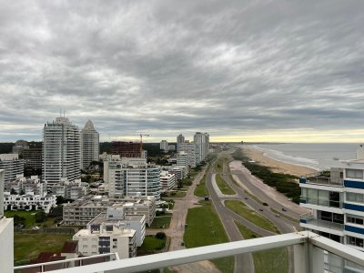 PENTHOUSE EN ALQUILER