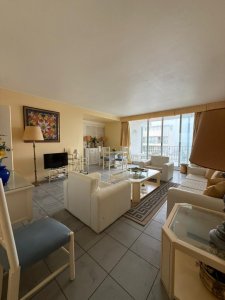 Apartamento en Península 2 dormitorios y servicio