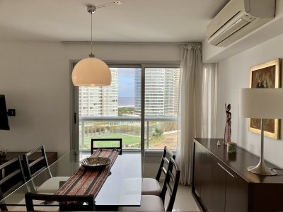 Apartamento en venta a metros de Playa Brava