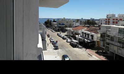 Apartamento en Gorlero 2 dormitorios con cochera